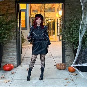 Meet your Posher, Abigail